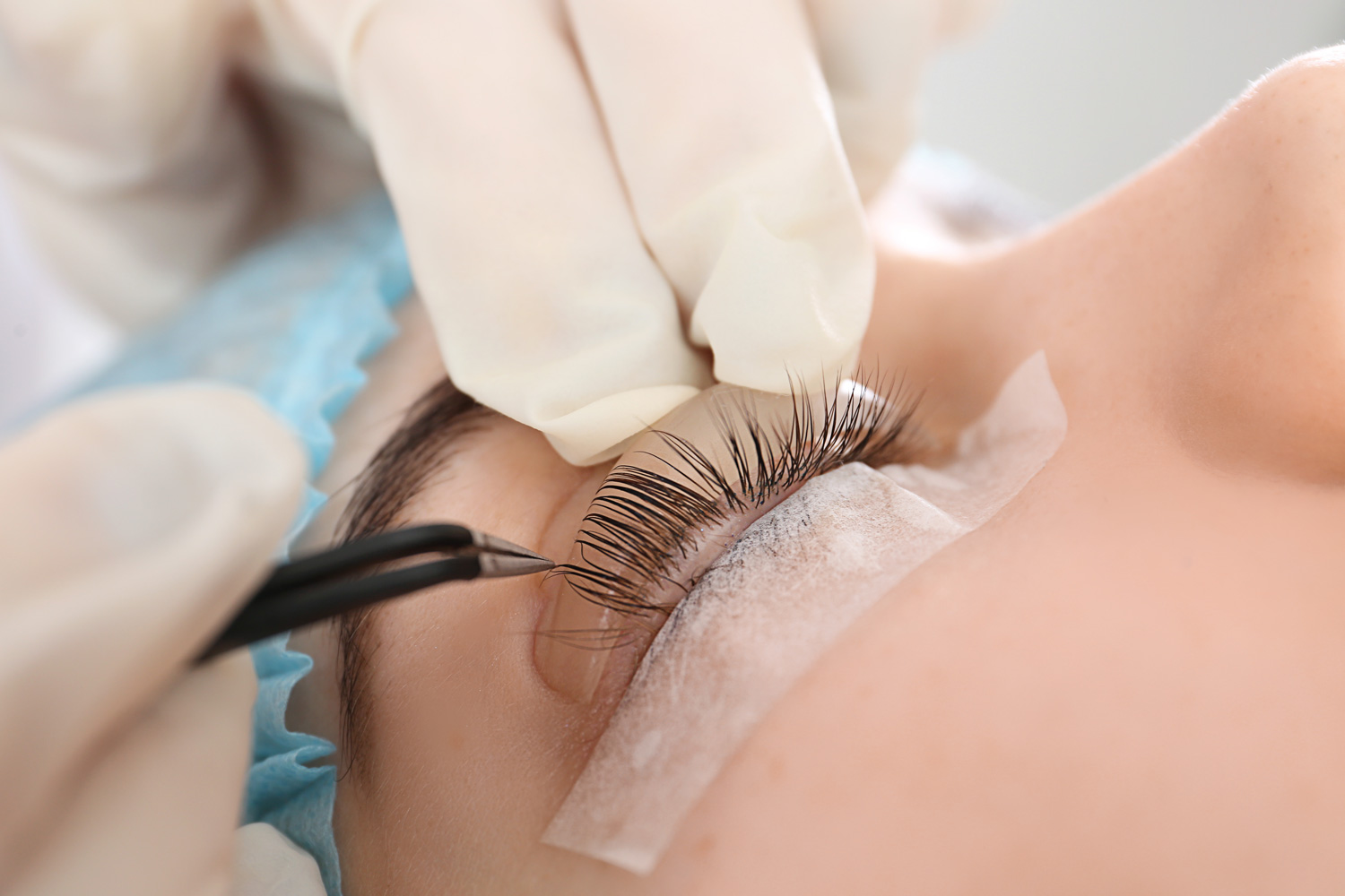 Eye lashes lift session at Ibrow Permanent Makeup Ahmedabad