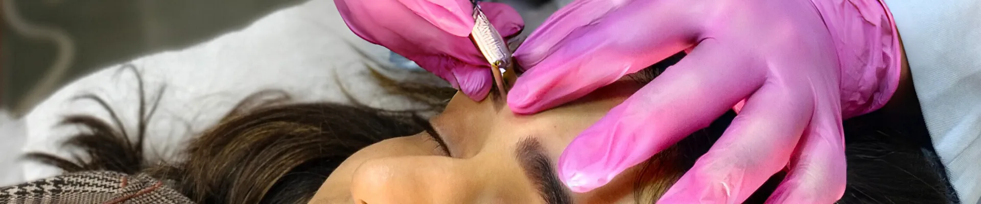 Microblading Tools Desktop Banner